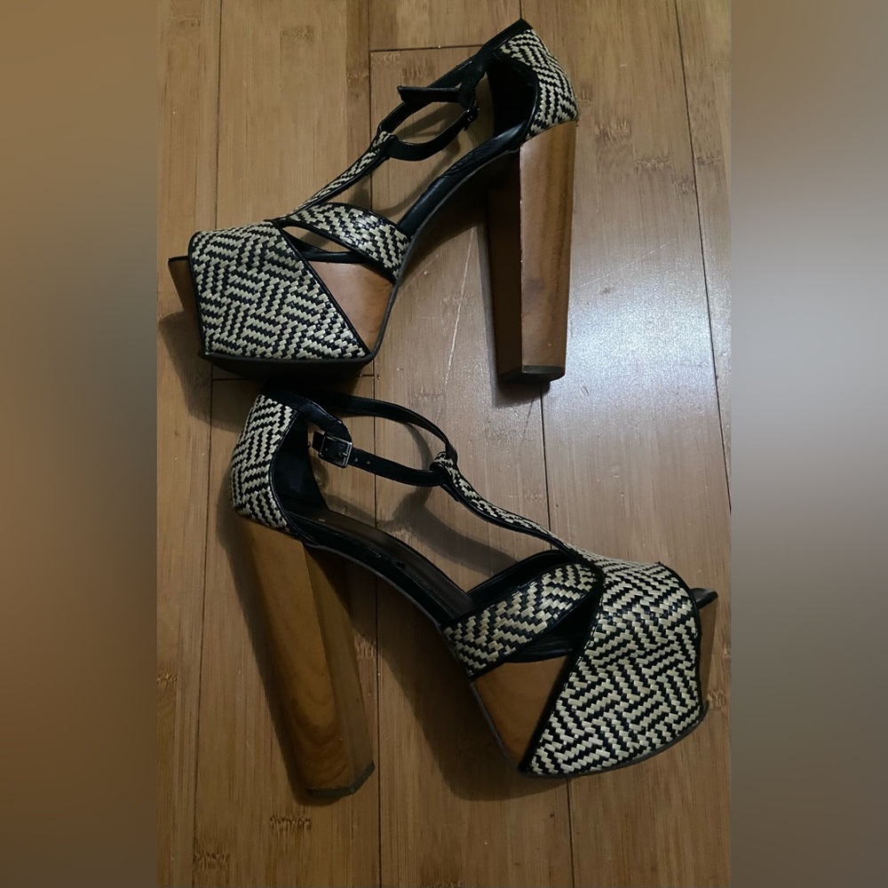 Jessica Simpson Deanah Woven T-Strap  Platform Block Heels 8 1/2 - Picture 5 of 5